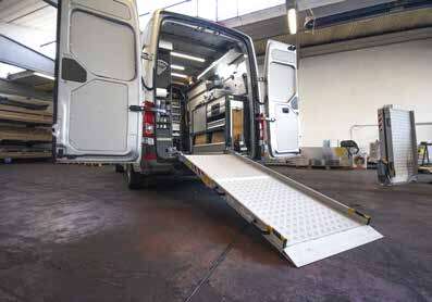 Rampe de chargement pivotante pour vans max 600 kg - Lg 3000 Larg 1150 - DIMA - VANRM300086