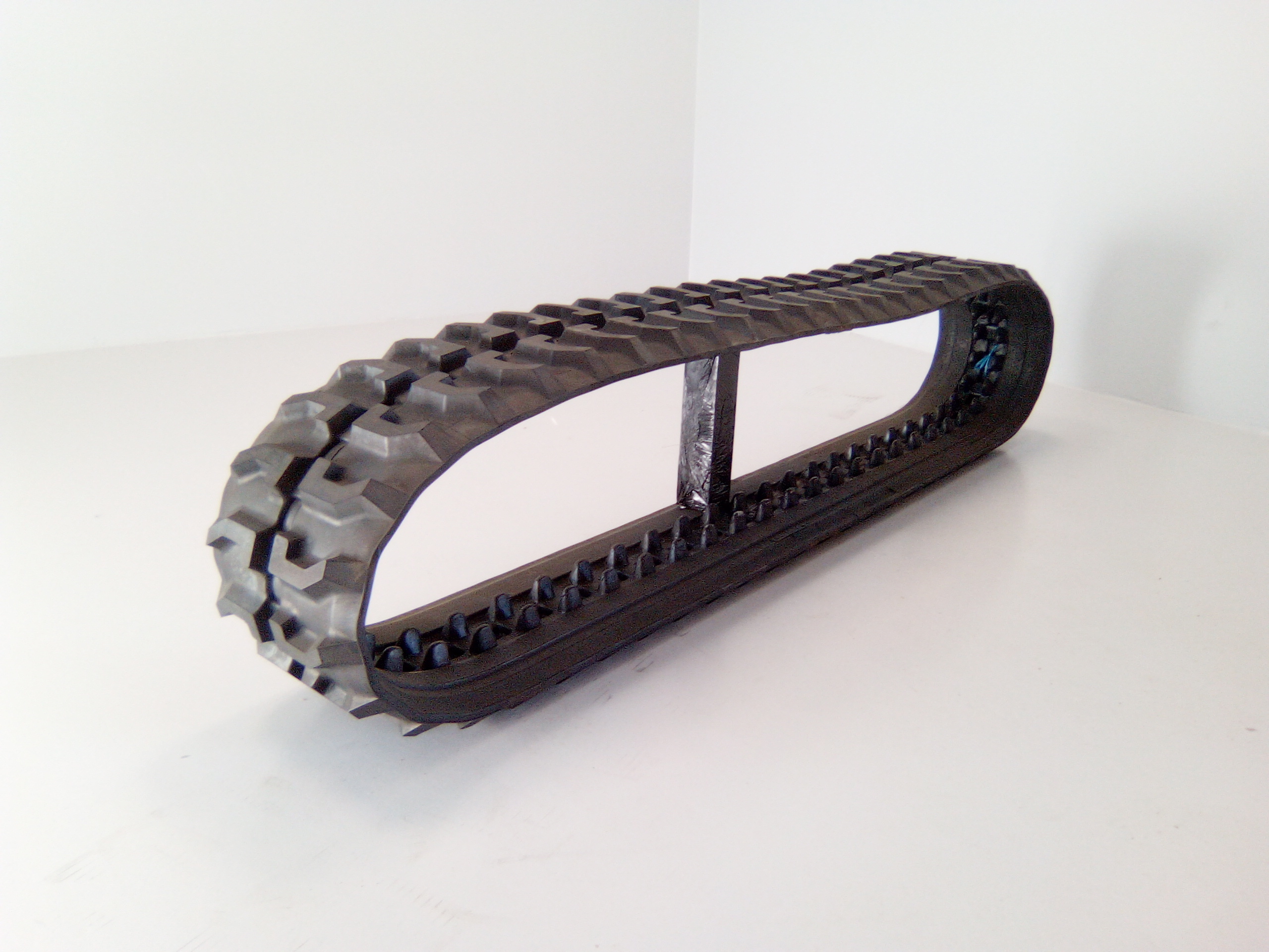 Chenille caoutchouc 250 X 52 X 72 R1 A PR (30, 18) CAMSO SD TRACK