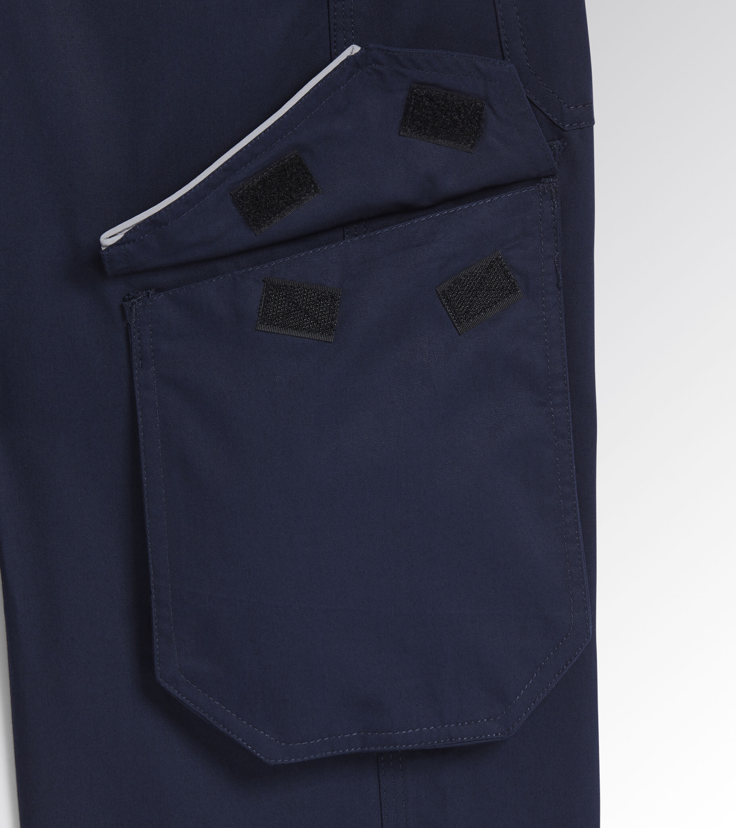 Pantalon de travail bleu marine STAFF LIGHT CARGO COTTON - Diadora - 17621360062