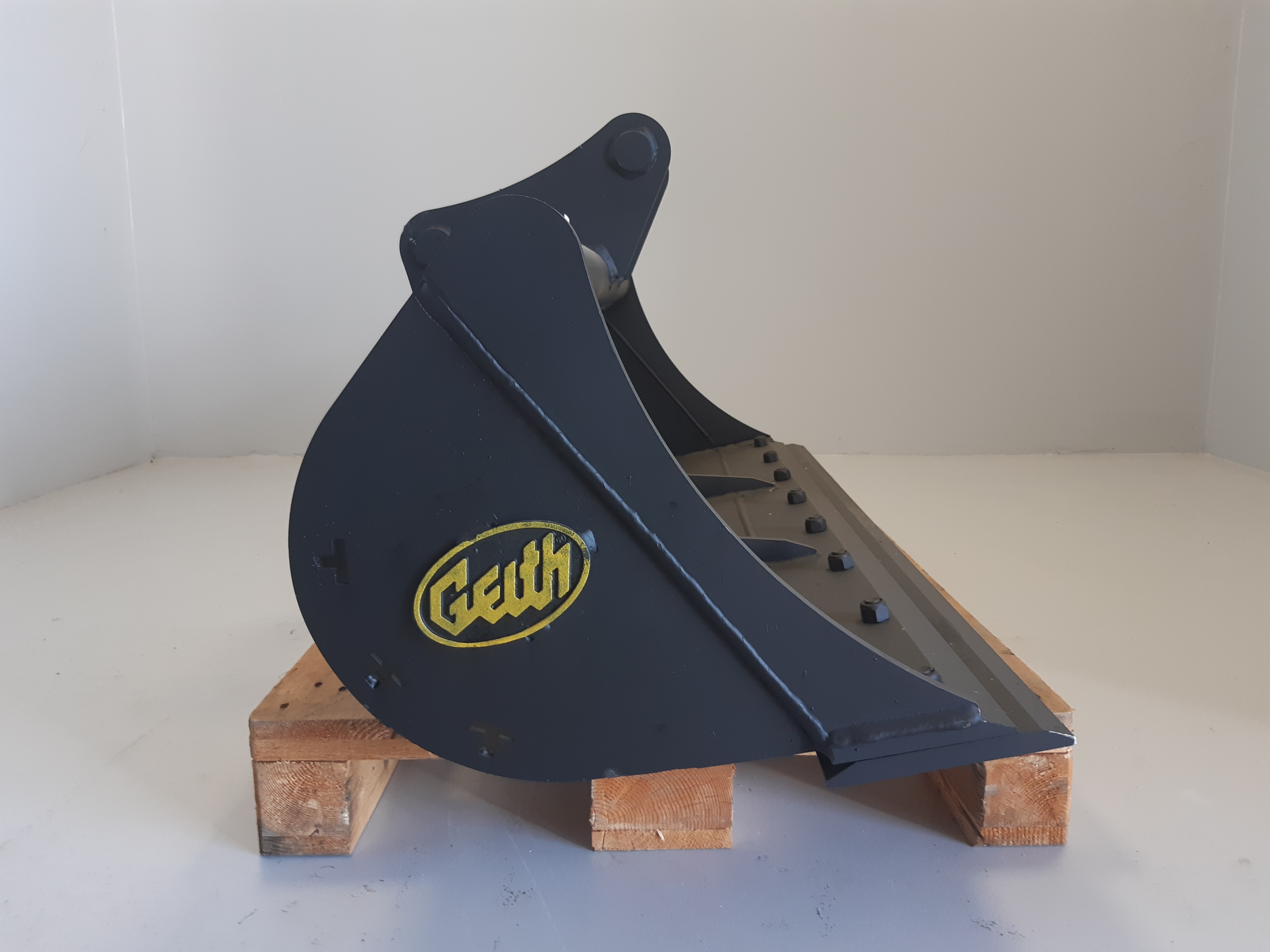 Godet de curage GEITH 1500mm avec contrelame boulonnée GEITH pour coupleur ou attache rapide VOLVO S45- G06R1500S45