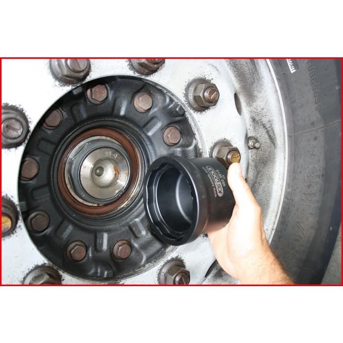 Douille pour écrou d'essieu Mercedes, 95 mm KSTOOLS - 4605615