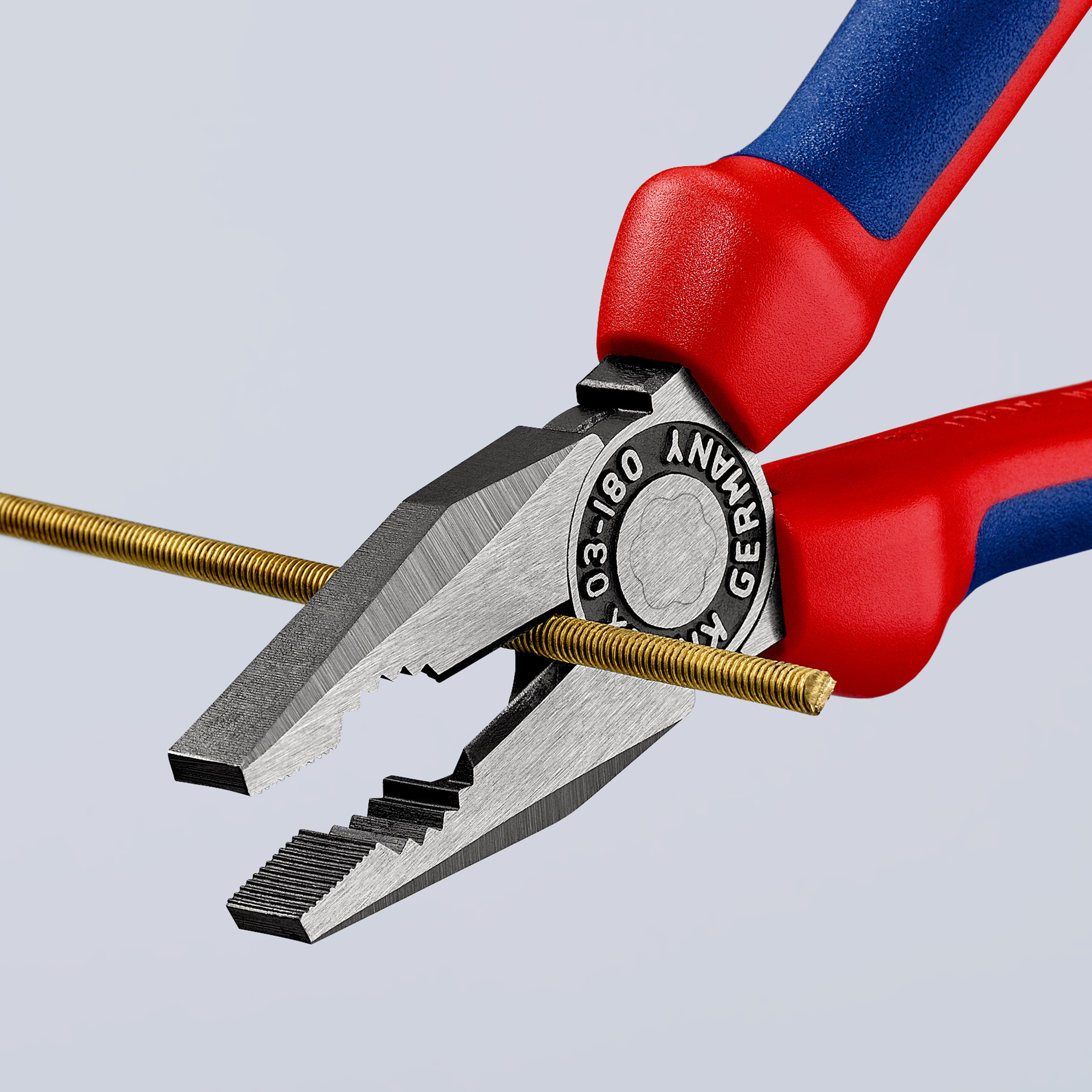 Pince universelle 180mm bimatiere KNIPEX - 03 02 180