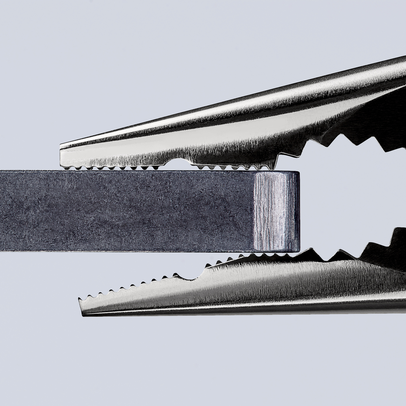 Pince universelle 1/2 ronde 145mm chrome KNIPEX - 08 25 145 SB