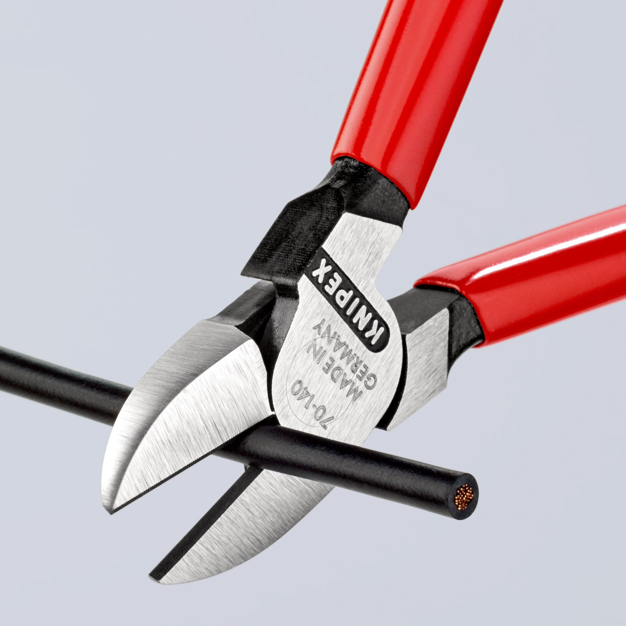 Pince coupante cote 140mm gaine pvc KNIPEX - 70 01 140 SB