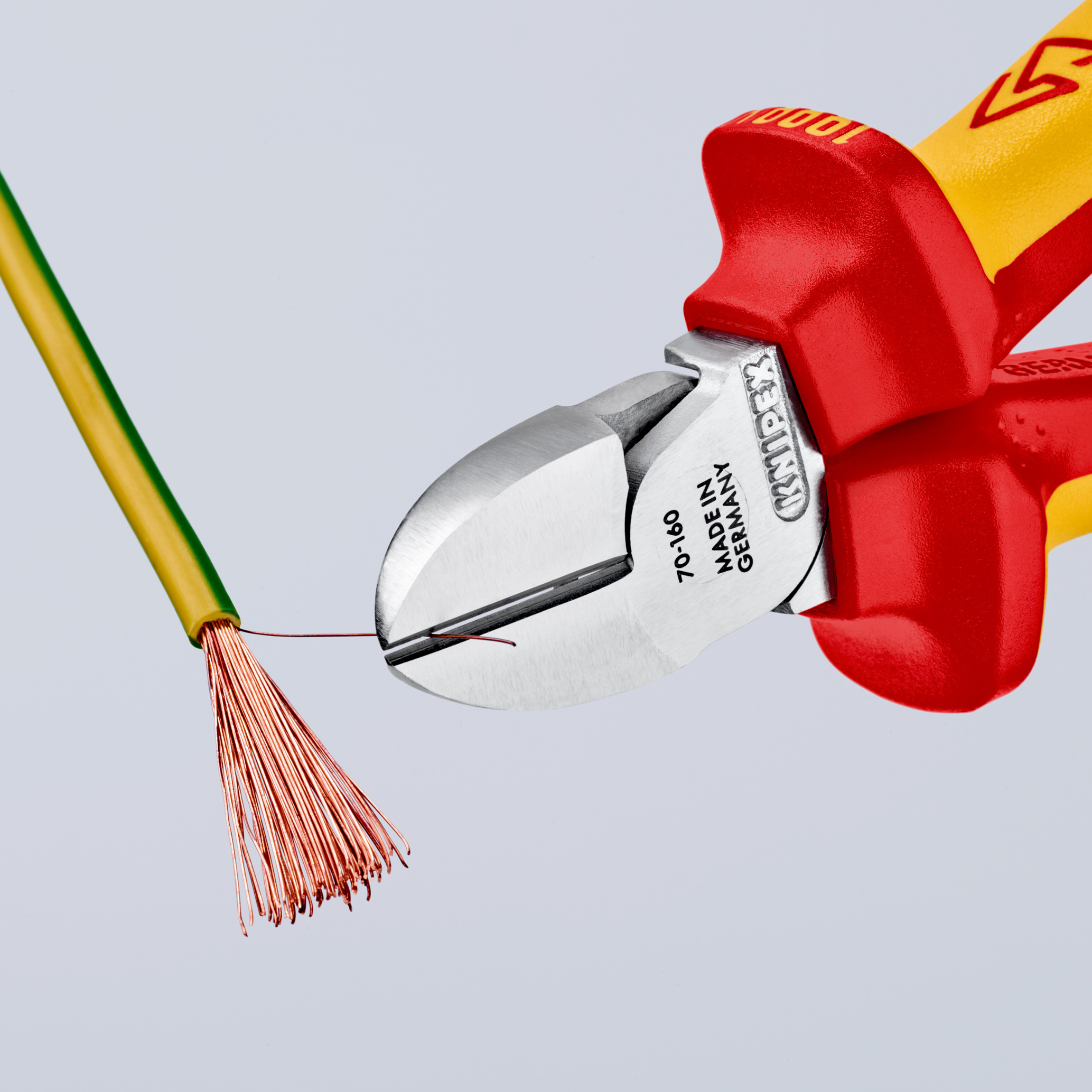 Pince coupante de côté 160mm chrome 1000v KNIPEX - 70 06 160 SB