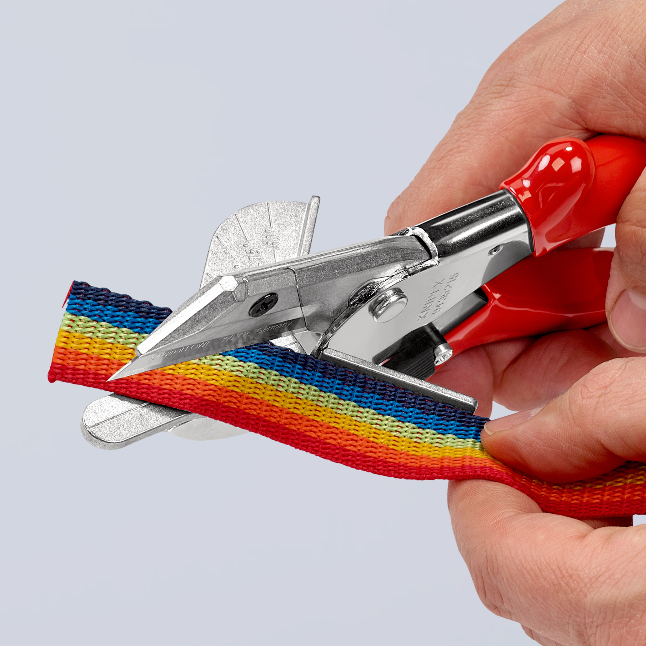 Pince coupante a onglet 215mm KNIPEX - 94 35 215