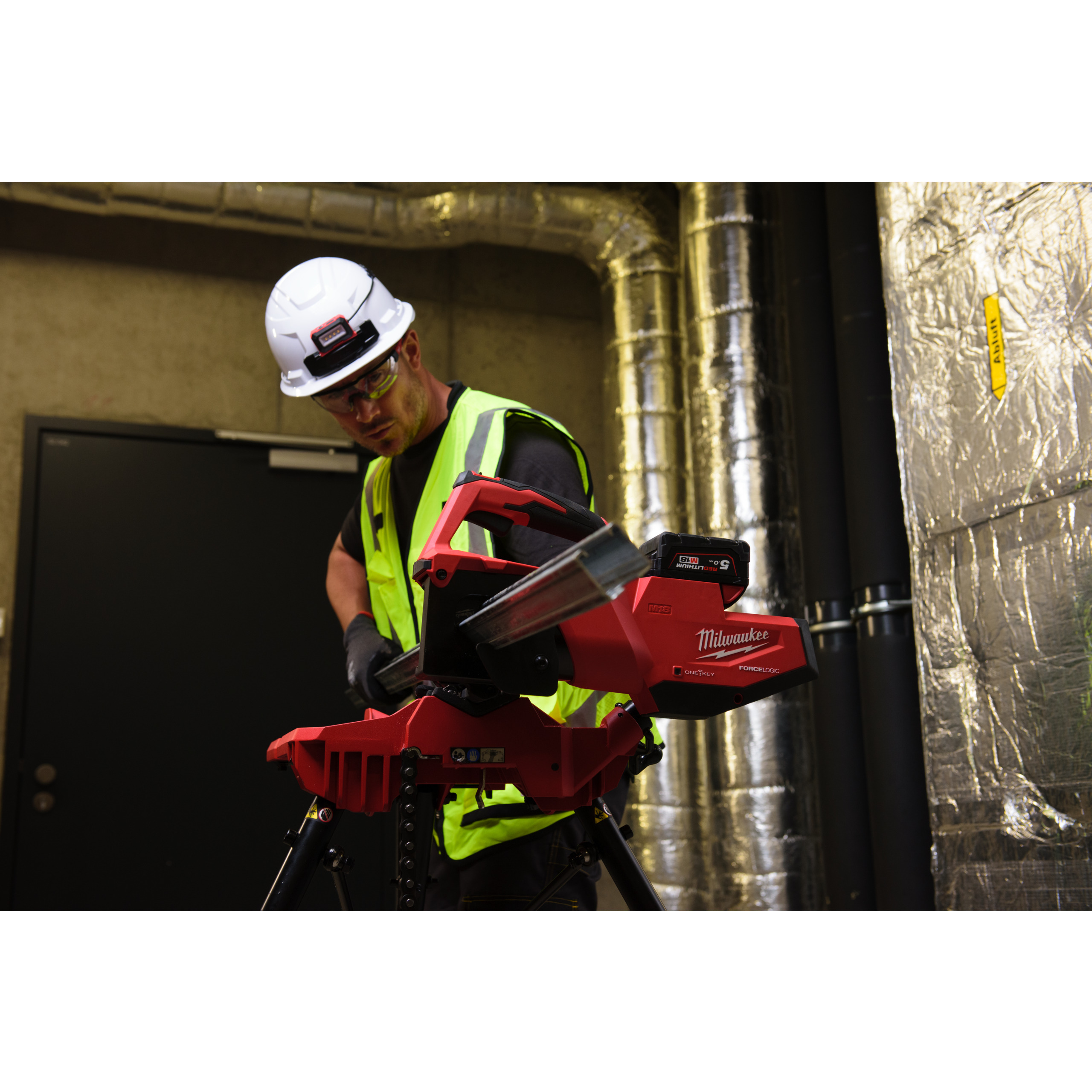 CASQUES CHANTIER - MILWAUKEE - 4932479246