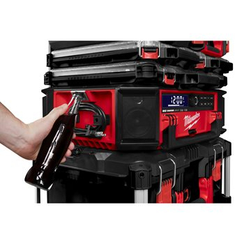 RADIO CHARGEUR MILWAUKEE PACKOUT M18 PRCDAB+-0- 4933472112