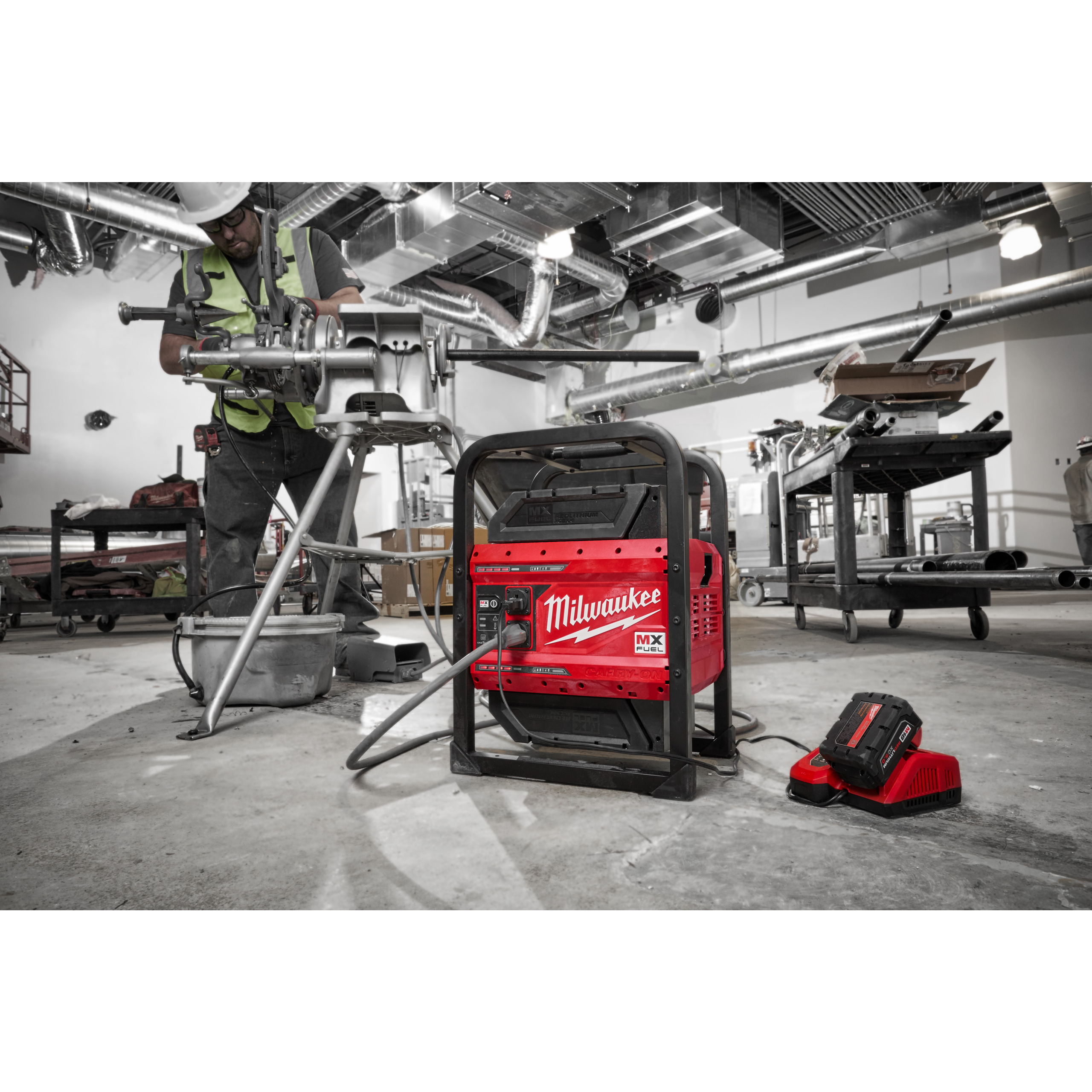 GENERATEUR MX FUEL - MXF PS-0 - MILWAUKEE - 4933493922