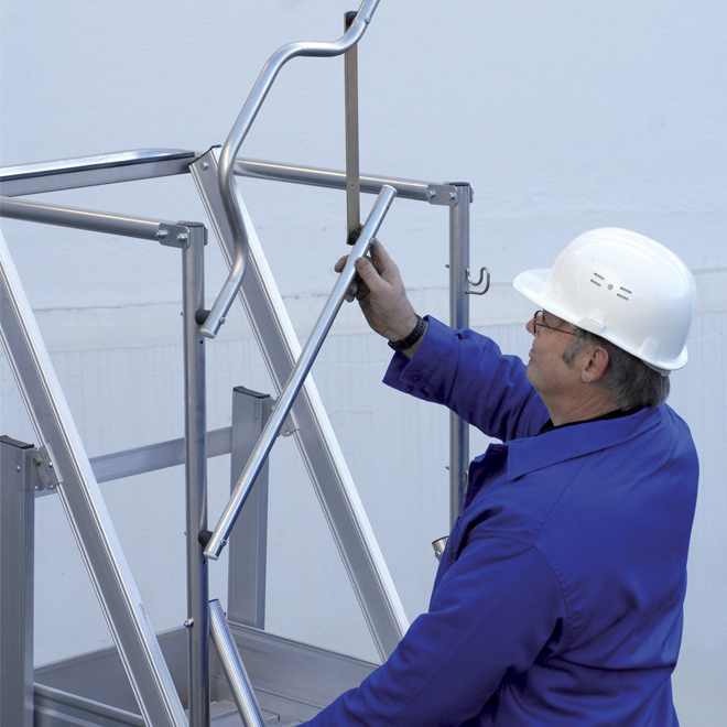 ESCALIER MOBILE 8 MARCHES HAUTEUR DE TRAVAIL 3.75 M - TUBESCA COMABI - 02271108
