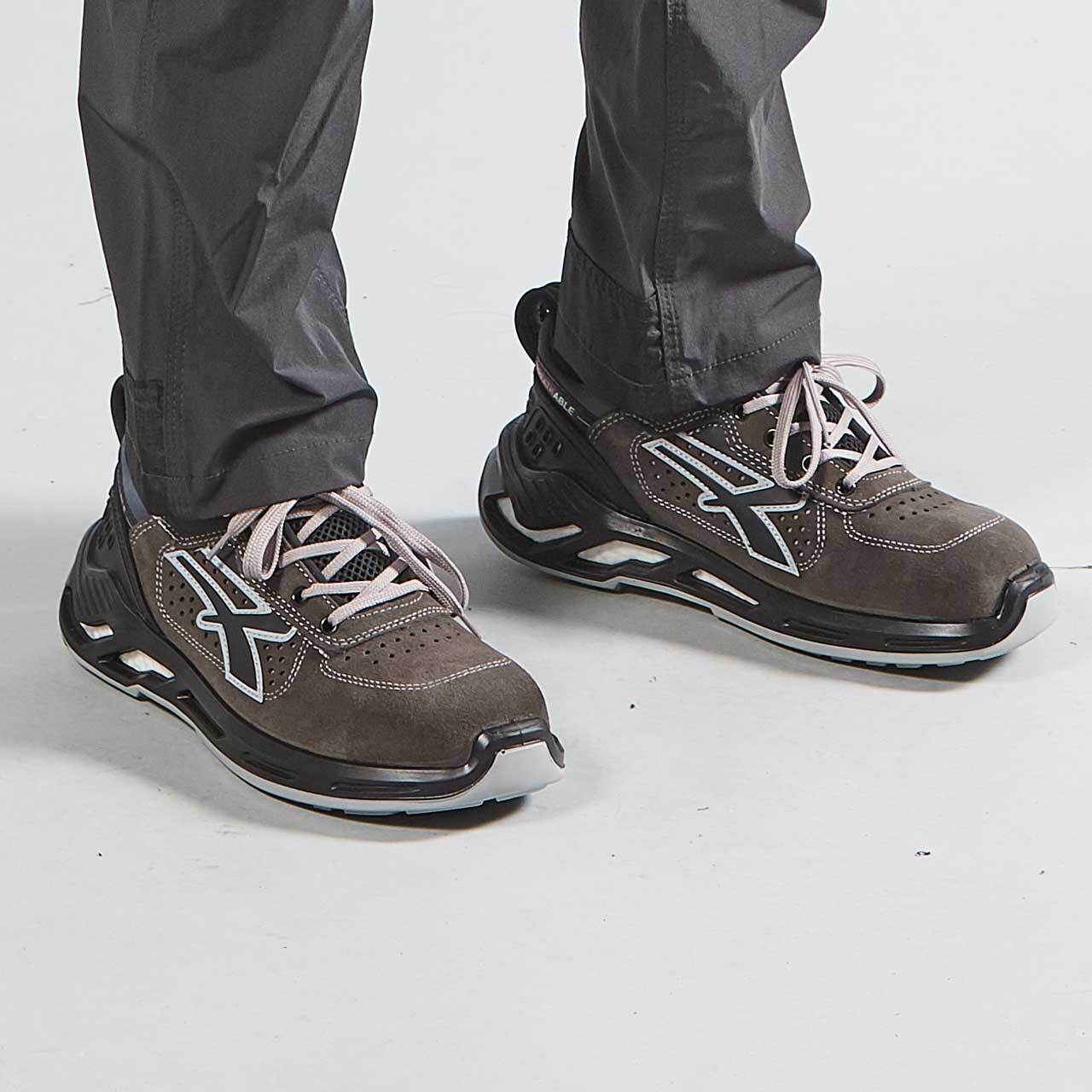 CHAUSSURES BASSES ARIZONA UK s S3S FO SR NOIR - U POWER - RR20443