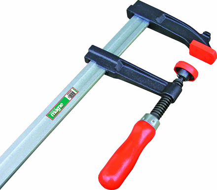 PRESSE A MANCHE DIN SERRAGE 500CM SECTION 30X8 FORGES DE MAGNE - 345350