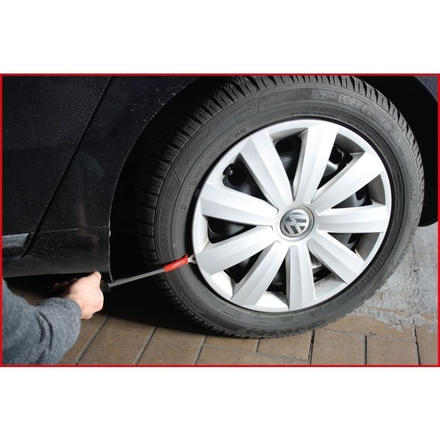 Levier de démontage d'enjoliveurs avec protection KSTOOLS - 9118150
