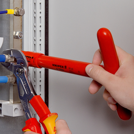 Poignee transvers. 200mm en t 1/2' 1000v KNIPEX - 98 40