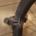 Crochet vélo bloque pneu - MOTTEZ - M055Q