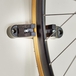 Crochet vélo bloque pneu - MOTTEZ - M055Q