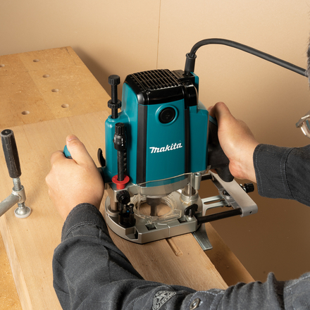 Défonceuse 1850 W - MAKITA - RP1802X07