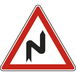 Panneau triangle Succession de virages dont le premier est à droite 700 A1c cl1 - NADIA SIGNALISATION - TRI700E1A1c