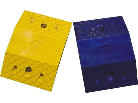 2 RALENTISSEURS EN KIT - 1 NOIR + 1 JAUNE - 350X250X50MM -18153