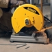 Tronçonneuse à disque 2200 W 355 mm - haute performance - D28715-QS - DEWALT