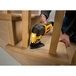 Abrasif velcro pour ponceuses delta velcro grain 120 - 6 perforations 93 x 93 mm - DT3093-QZ - DEWALT