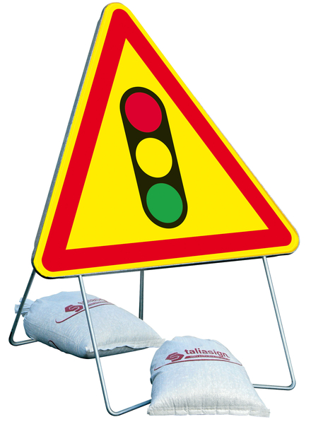 Panneau de signalisation AK17 1000 classe 2 feux tricolores + PIED - TALIAPLAST - 522106