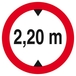 Panneau rigide INTERDIT AUX VEHICULES DE PLUS DE 2.20M DE HAUT D.300mm TALIAPLAST - 622275