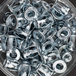 75 écrous étoilé à acier à tête plate à M8x25,5mm - SCELL-IT - SPYDERXS8