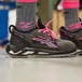 CHAUSSURES BASSES FEMME KATE s ESD S1PS FO SR NOIR-FUSHIA - U POWER - RS20176